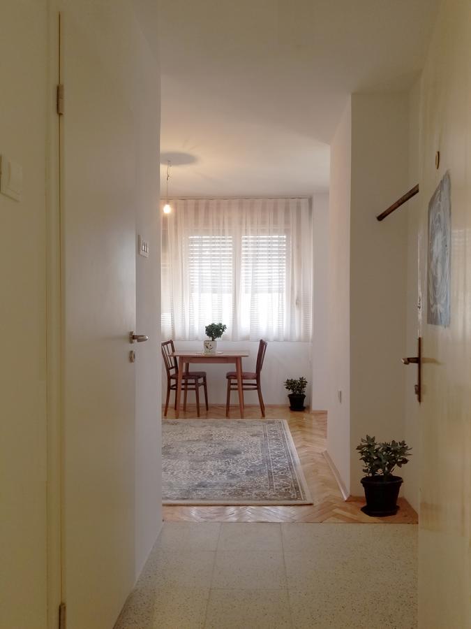 Super Central & Panoramic - Leo'S Apartment Prishtine Bagian luar foto